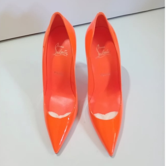 NEW IN BOX NEON ORANGE LOUBOUTINS 🧡🧡 - Picture 9 of 10